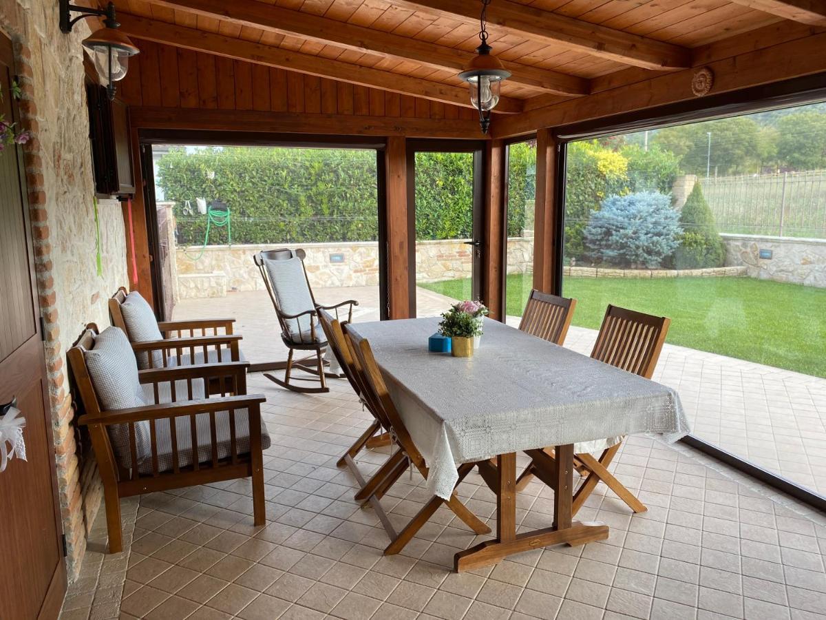 Casa Vacanze Boutique House Casa Mimo San Demetrio ne' Vestini Eksteriør billede