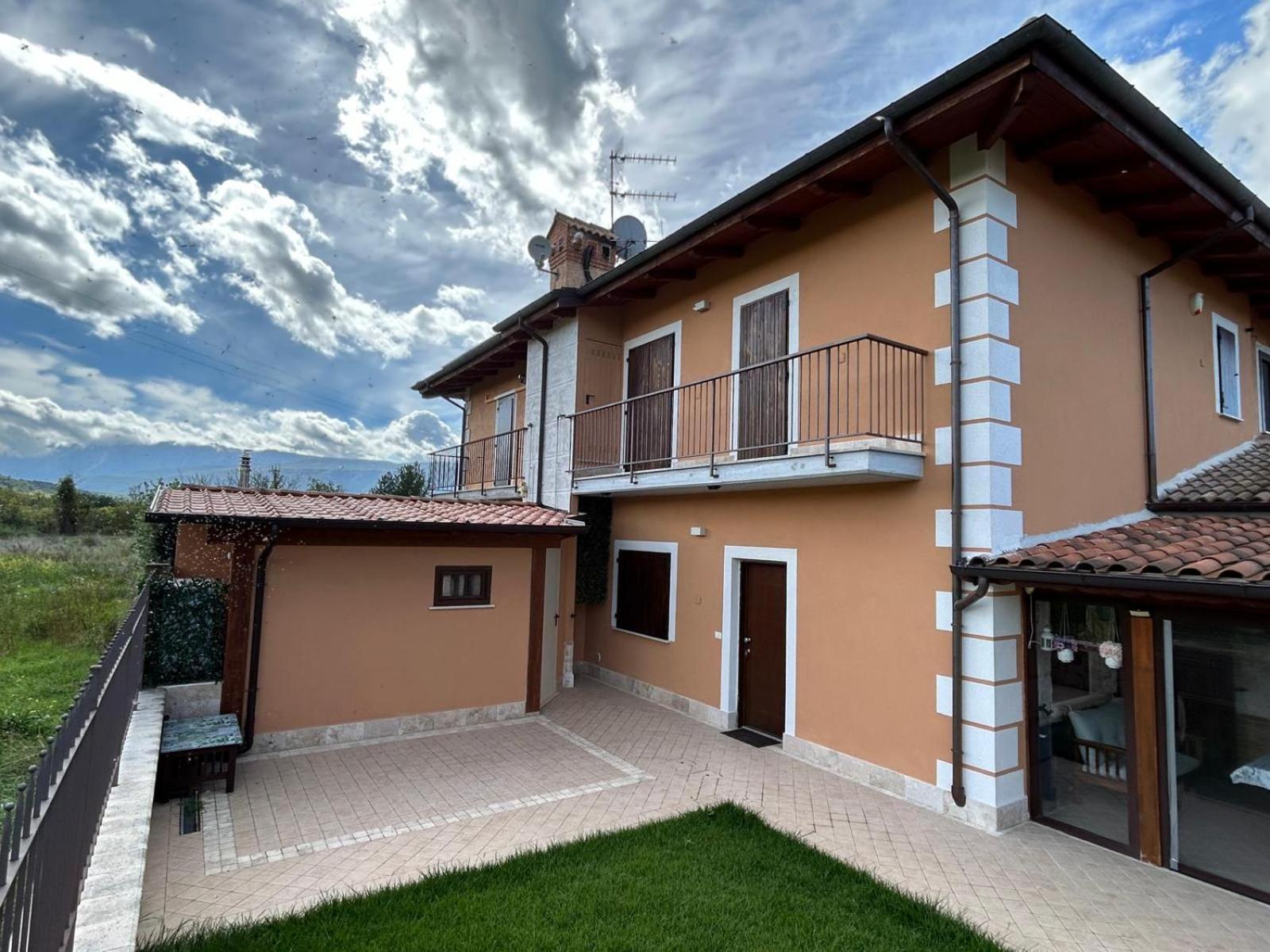 Casa Vacanze Boutique House Casa Mimo San Demetrio ne' Vestini Eksteriør billede